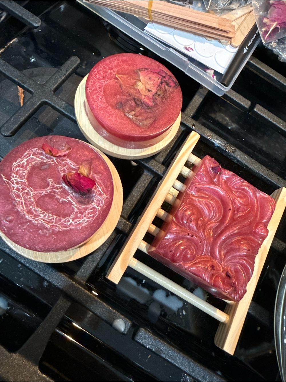 Handmade Rose Scented Loofah Soap - Deep Pink European Rose goats milk (3)